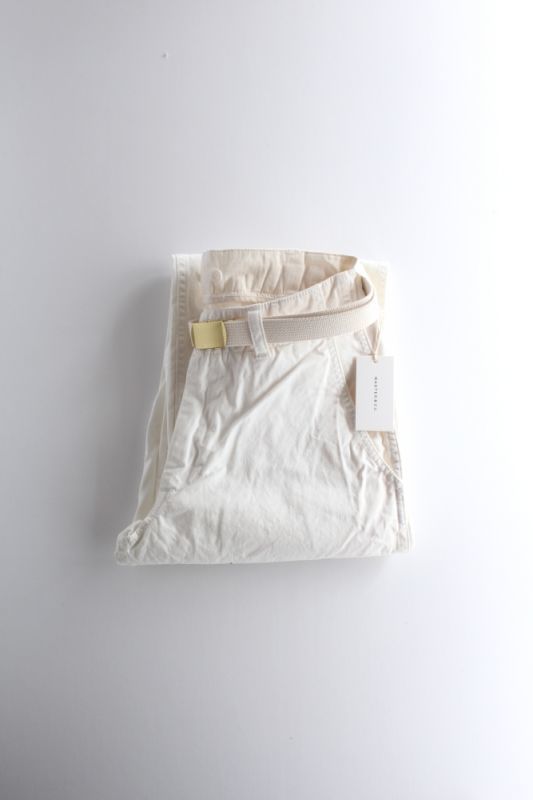 MASTER & Co. (マスターアンドコー) CHINO PANTS with BELT [WHITE]が入荷しました。