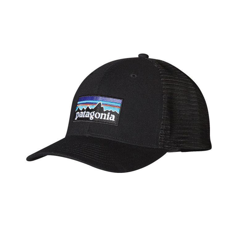 patagonia (パタゴニア) P-6 ロゴ・トラッカー・ハット [BLK] が入荷しました。