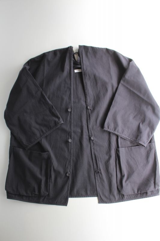 blurhms (ブラームス) Polish Chambray Back Slit Shirt Jacket [NAVY] が入荷しました。