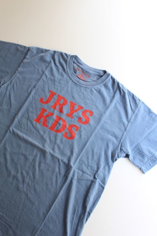 DOWN ON THE CORNER (ダウンオンザコーナー） S/S Tee "JRYS KDS" 〔INDIGO〕が入荷しました。
