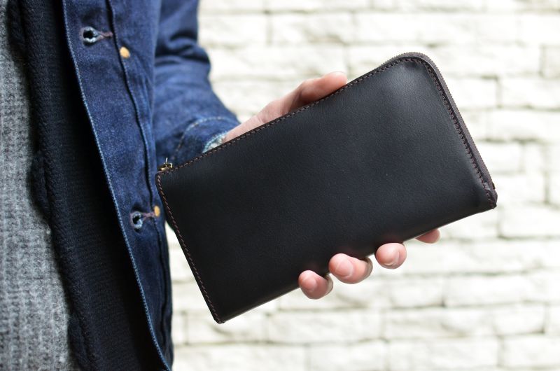 ARTS&CRAFTS (アーツアンドクラフツ) ELBAMATT L-ZIP PURSE [BLACK]