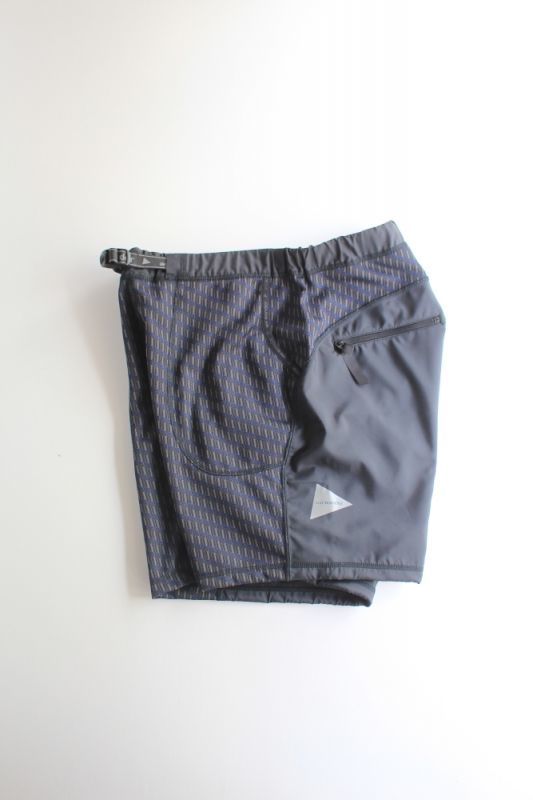 【SALE】and wander (アンドワンダー) double jacquard knit short pants [CHARCOAL]