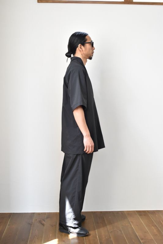 最大の割引 Teatora roomkey 美品 黒3 doctroid shirt - シャツ