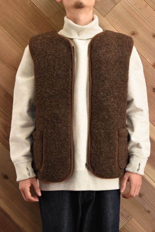 COLD BREAKER(コールドブレイカー) NO COLLAR VEST [BROWN]