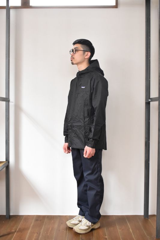 patagonia フーディーニジャケット BLACK