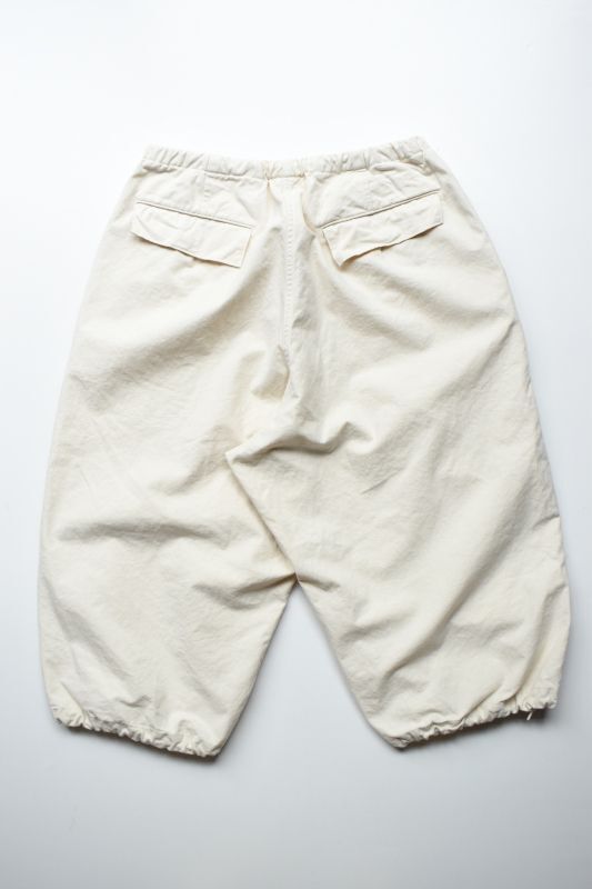 orslow (オアスロウ) LOOSE FIT 3/4 LENGTH ARMY SHORTS [ECRU]