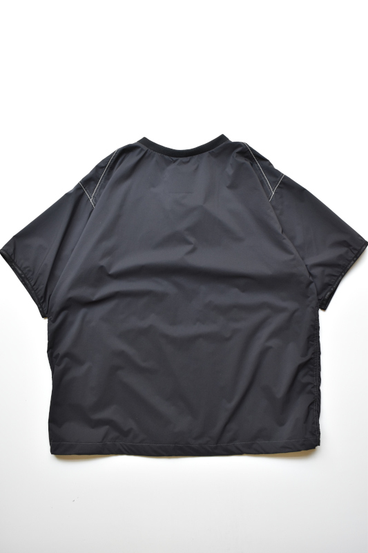 and wander (アンドワンダー) PERTEX wind T [BLACK]