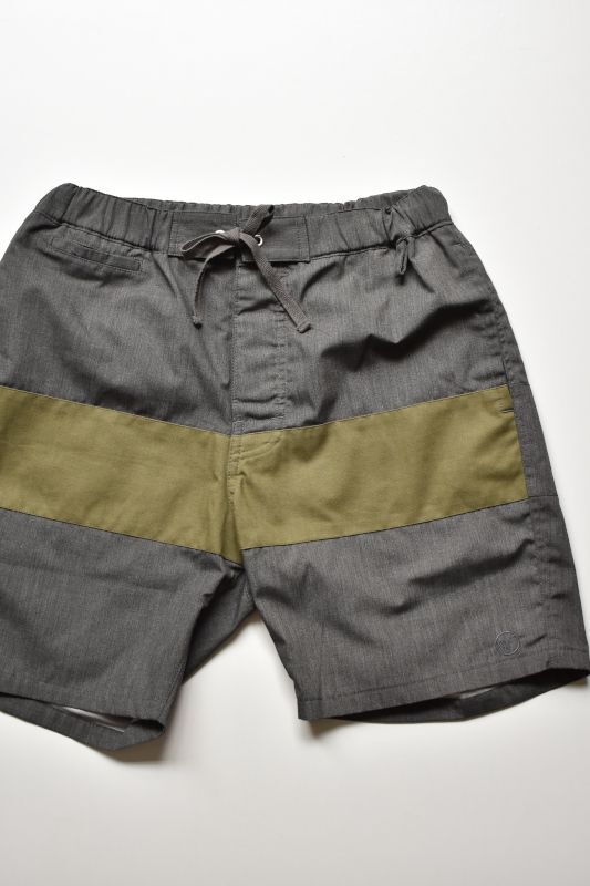 Short pants every day (ショートパンツエブリデイ) CENTER LINE