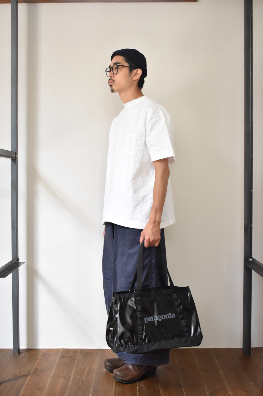 値下げ 新品未使用品 Patagonia ブラックホールキューブバッグ