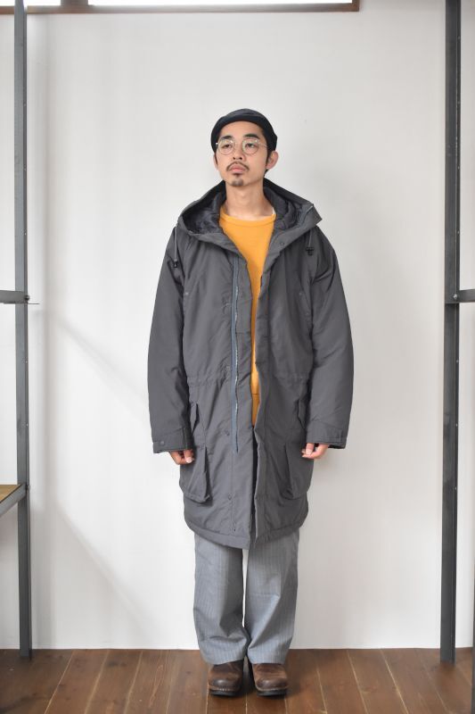 BURLAP OUTFITTER (バーラップアウトフィッター) NE PARKA [DK CHARCOAL]