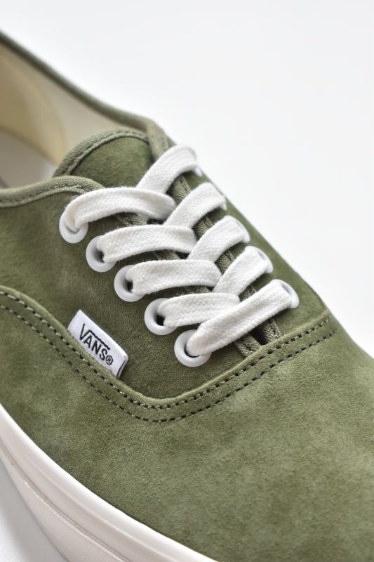 Vans authentic green suede hotsell