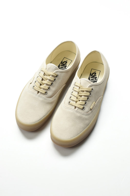 VANS (ヴァンズ) Authentic Pig Suede [CREPE PEYOTE]