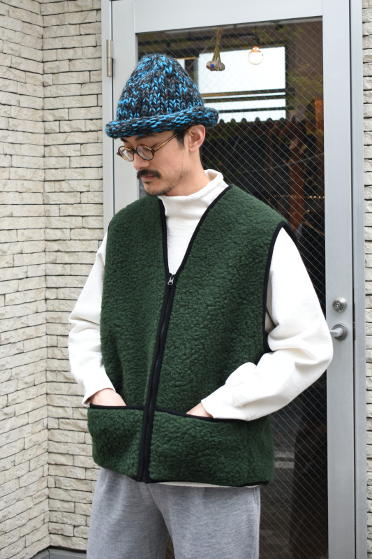 COLDBREAKER (コールドブレーカー) V NECK ZIP VEST [DARK GREEN]