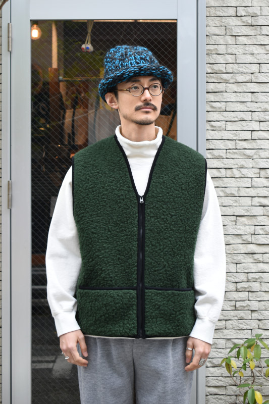 COLDBREAKER (コールドブレーカー) V NECK ZIP VEST [DARK GREEN]